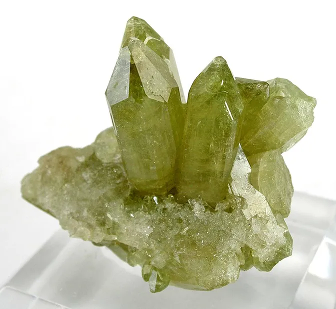 Vesuvianite is believed to enhance intuition and psychic abilities.